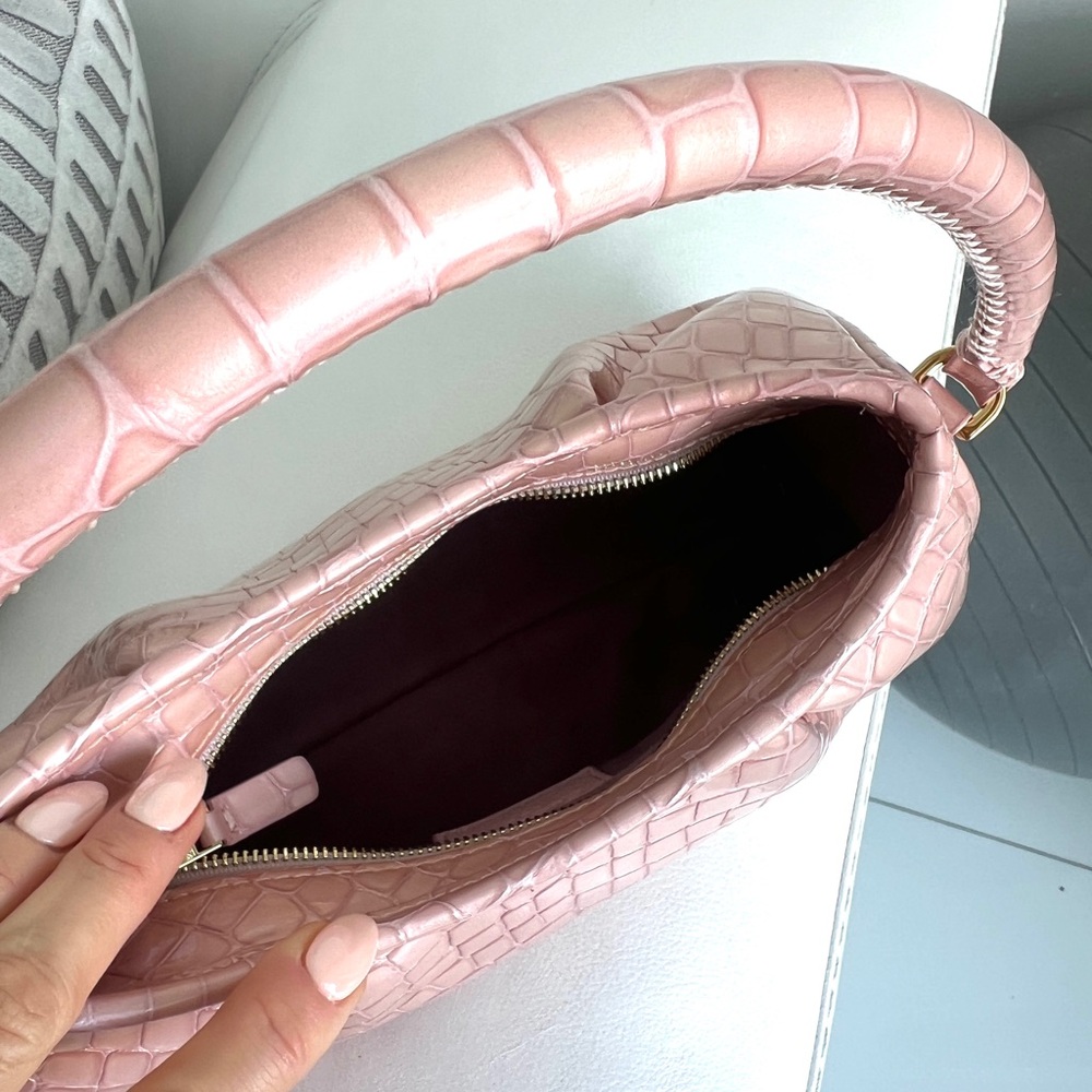 New Elleme Dimple Elegant Pink Crocodile-Embossed Women's Bag - Picture 8 of 15
